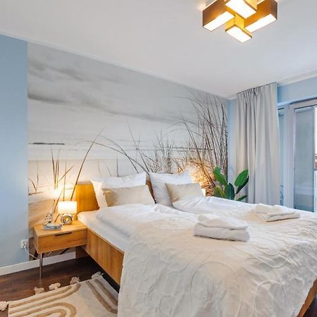 Apartament Blekitna Laguna Z Basenem - Ul Kasprowicza 20A - Holiday City Колобжег Екстериор снимка