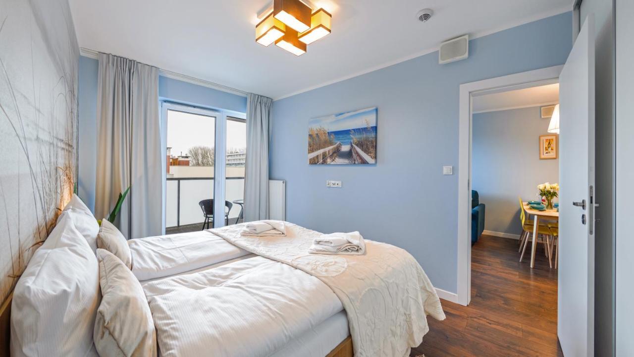 Apartament Blekitna Laguna Z Basenem - Ul Kasprowicza 20A - Holiday City Колобжег Екстериор снимка